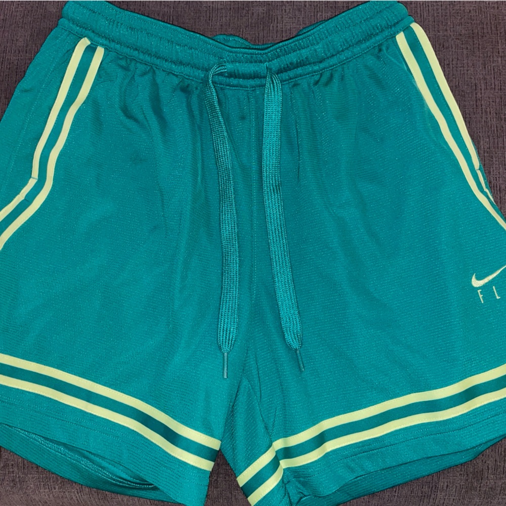 Nike Dri-FIT Teal Basketball Shorts | women’s  Medium | Retro Style